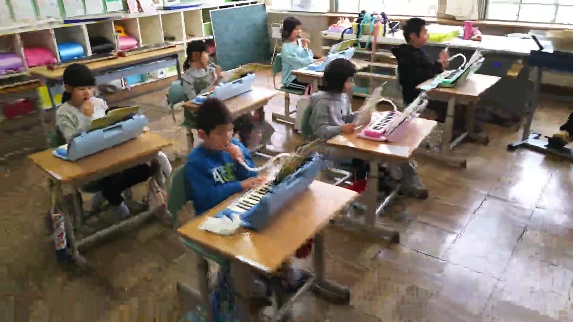 何を演奏しているでしょうか？(広畑チャンネル)