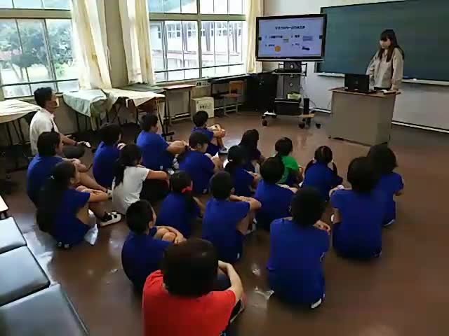 全校集会の様子