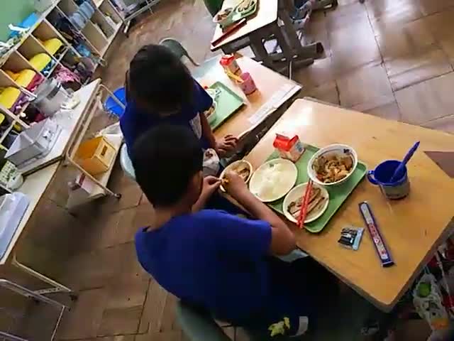 骨をとってあげるよ