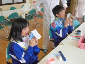 赤いところはどこかな 赤いところはどこかな