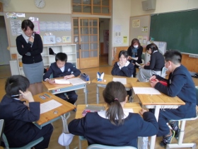 相談中
