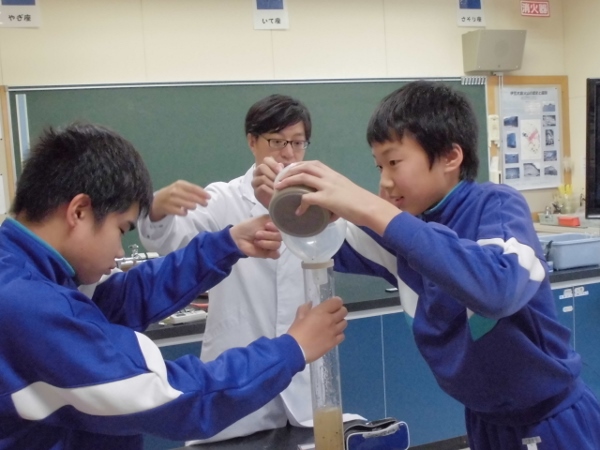 実験の様子 実験の様子