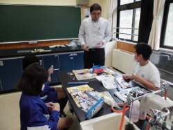 説明中