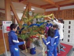 高いところは先生にお任せ 高いところは先生にお任せ