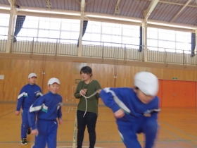 長なわの様子