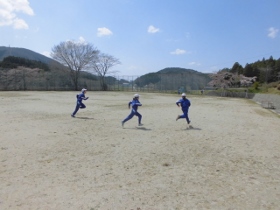 鬼ごっこ