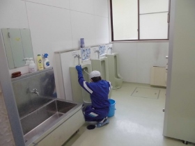 男子トイレの様子 男子トイレの様子